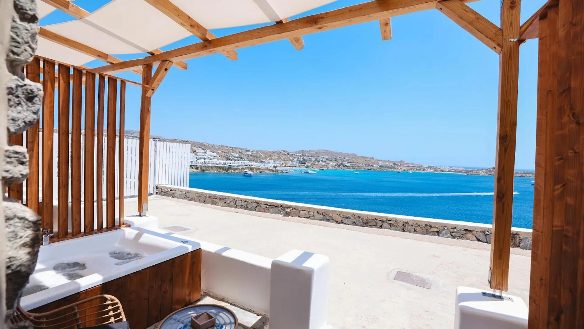Horizon 4 You Mykonos Town 0*,  Greece